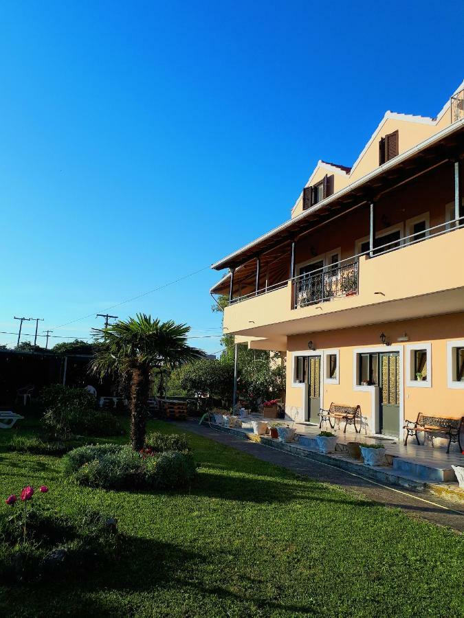 Antzela Apartments Sidari  Luaran gambar